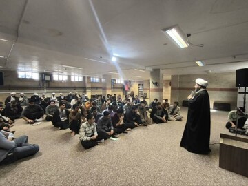 تصاویر/ محکومیت جنایات صهیونیست ها توسط طلاب مدرسه علمیه امام صادق (ع) قروه