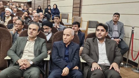 تصاویر/پنجمین جلسه شورای اداری کردستان با حضور حجت الاسلام و المسلمین پورذهبی برگزار شد