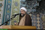 مسئولان با نظارت دائم خود از نفوذ فساد در دستگاه‌ها جلوگیری کنند