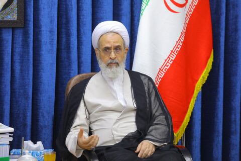 دعوت آیت الله اعرافی از امت اسلامی برای جهاد و انتقام خون سید مقاومت / اعلام عزای عمومی در حوزههای علمیه تصاویر / دیدار جمعی از متولیان موقوفات حوزوی با آیت الله اعرافی