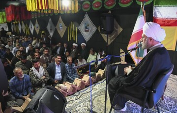 تصاویر/ یادواره ۷۲ شهید روستای خاتونک و ۵۱ شهید مسجد امتیاز شیراز