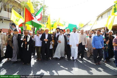 Photos/ Marche des habitants de Qom condamnant les attaques du régime sioniste contre le Liban