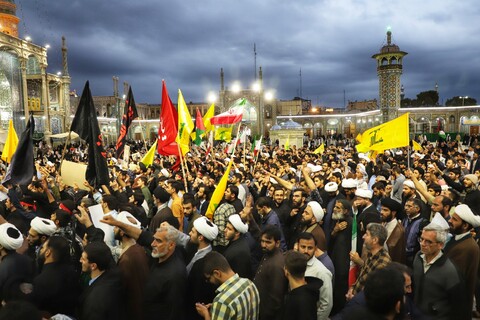 تصاویر/ اجتماع بزرگ " لبیک یا خامنه ای "  در حرم مطهر حضرت معصومه (س)