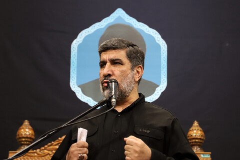 تصاویر/ اجتماع بزرگ " لبیک یا خامنه ای "  در حرم مطهر حضرت معصومه (س)