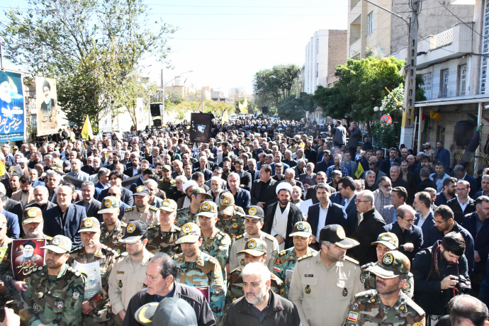 تصاویر/ تجمع دانشگاهیان دانشگاه تبریز در حمایت از ملت مقاوم لبنان