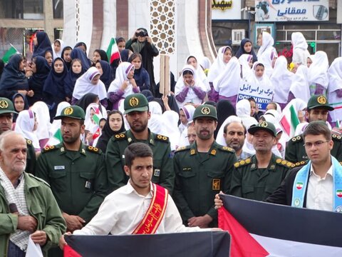 تصاویر/ اعلام حمایت قاطع مردم چهاربرج از عملیات وعده صادق ۲ سپاه پاسداران