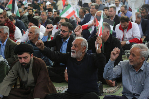 تصاویر/ مراسم بزرگداشت شهید سید حسن نصرالله در شهرکرد