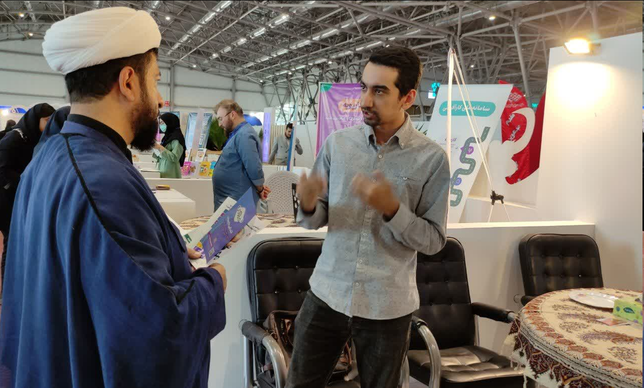 بازدید معاون تهذیب و تربیت حوزه علمیه اصفهان از نمایشگاه فننما+عکس