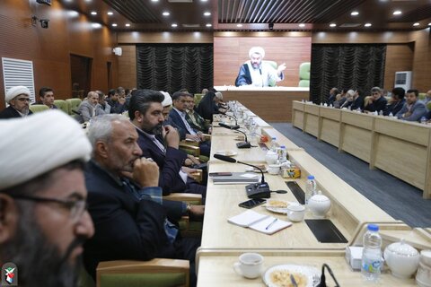 نشست «اخلاق کاربردی مدیران بنیاد شهید و امور ایثارگران»