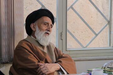 مبلغان در عرصه جهاد تبیین وارد میدان شوند