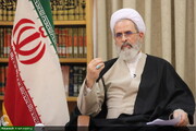آية الله أعرافي: أي تطاول على مرجعياتنا الدينية العليا سيؤدي إلى عاصفة غضب من قِبَل الأحرار