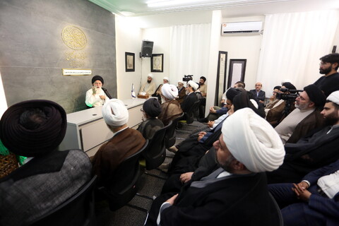 تصاویر/ آیین رونمایی از کتاب (کلمات سید العرب أبی الحسن علی بن ابی طالب علیه السلام)