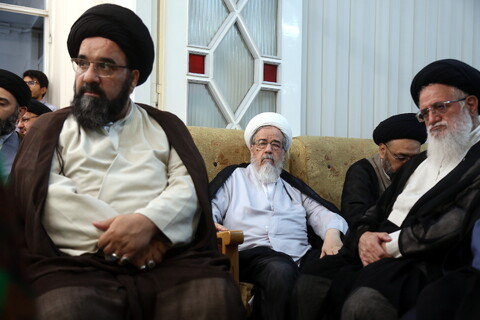 تصاویر/ آیین رونمایی از کتاب (کلمات سید العرب أبی الحسن علی بن ابی طالب علیه السلام)