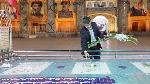 تصاویر/اولین روز کاری استاندار جدید یزد