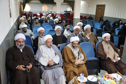 تصاویر/ سخنرانی نماینده ولی فقیه در استان آذربایجان شرقی در جمع مدیران استانی حوزه های علمیه خواهران کشور