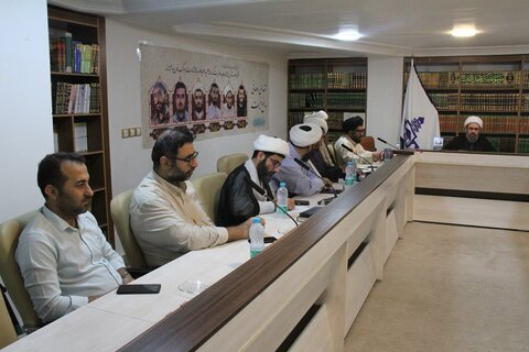 تصاویر/ جلسه مدیران مدارس علمیه استان بوشهر