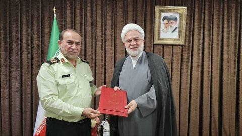 تصاویر/دیدار فرمانده انتظامی کردستان با حجت الاسلام و المسلمین پورذهبی