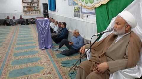 تصاویر/ امام جمعه برازجان در جمع اهالی روستای دهرود سفلی