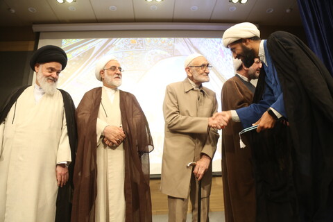 آیین افتتاحیه دوره دوم مدرسه راهبری حل مسئله