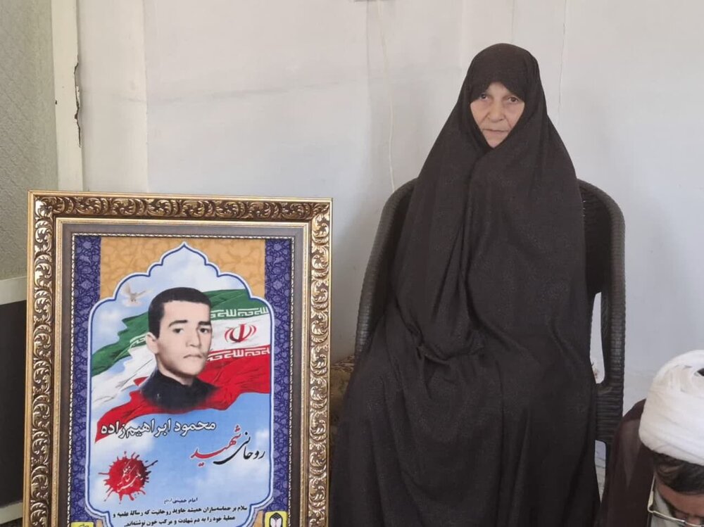 شهیدی که با حضور درون قبر و با دعا و نیایش درخواست شهادت می کرد