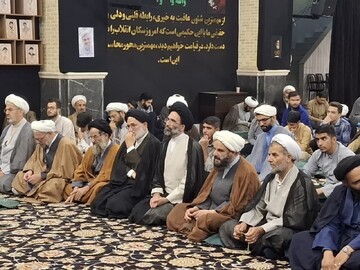 فیلم| بزرگداشت شهید سیدحسن نصرالله با حضور روحانیون و ائمه جماعات مساجد کاشان