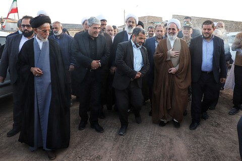 تصاویر/ آیین افتتاح مسجد روستای قاشقابلاغ با حضور آیت الله اعرافی