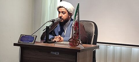 حجت‌الاسلام ایمان شکیبایی