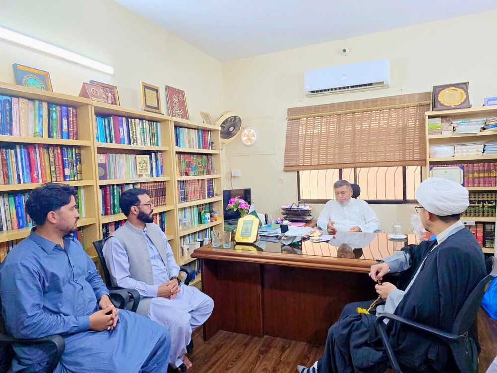 علامہ شبیر حسن میثمی سے صدر شیعہ علماء کونسل بلوچستان کی ملاقات / اہم مسائل پر تبادلۂ خیال
