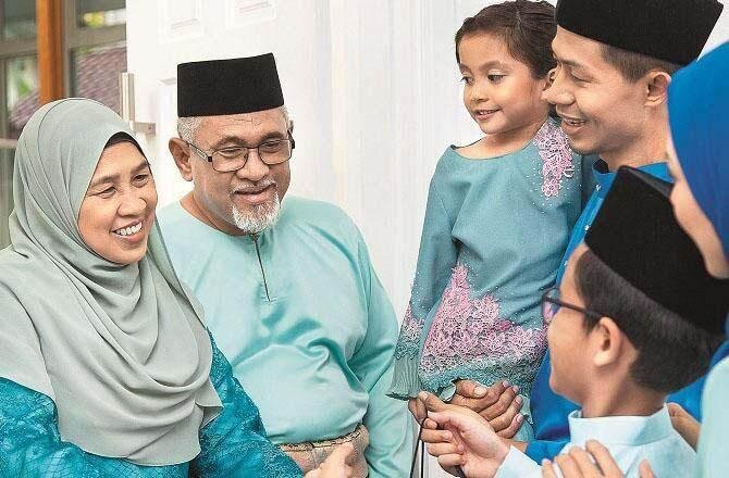 एक महिला अपने घर को स्वर्ग कैसे बना सकती है? एक महिला अपने घर को स्वर्ग कैसे बना सकती है?