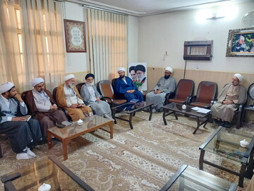 تصاویر/ نشست معاونان تهذیب مدارس علمیه منطقه کاشان