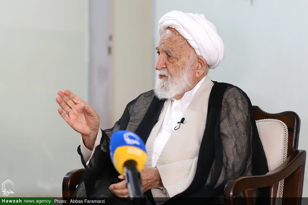 صریح و صمیمی با آیتاللّه مسعودی خمینی؛ گفتوگویی که از خواندن آن پشیمان نمیشوید