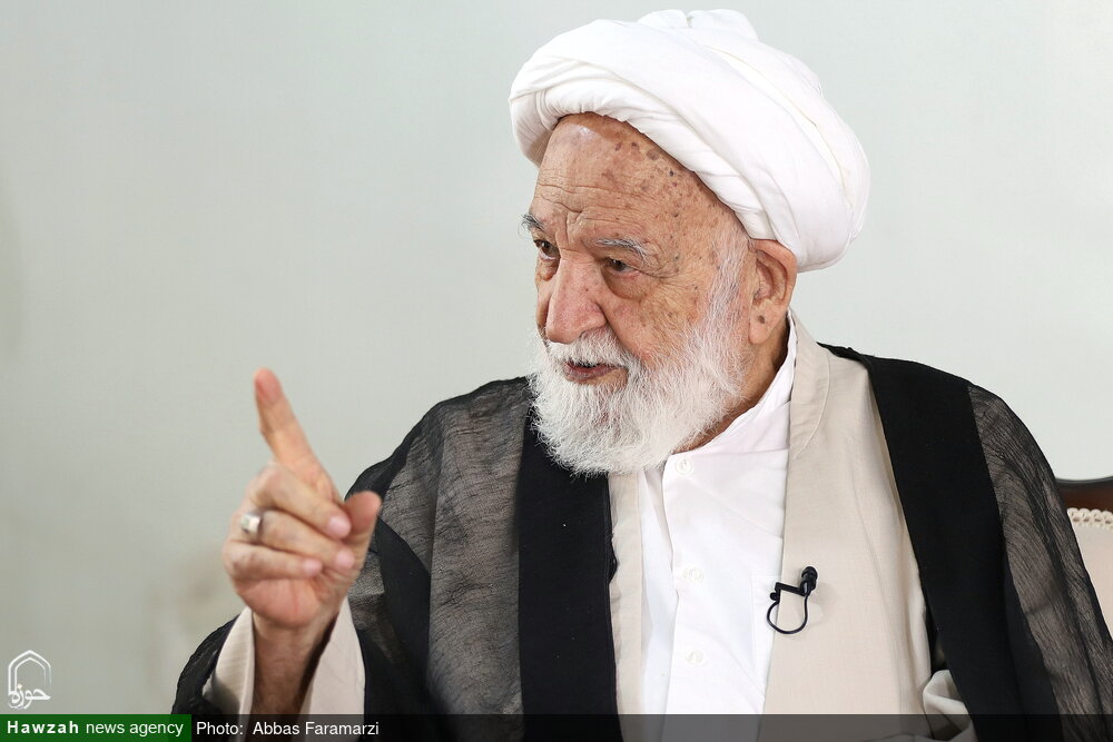 صریح و صمیمی با آیتاللّه مسعودی خمینی؛ گفتوگویی که از خواندن آن پشیمان نمیشوید
