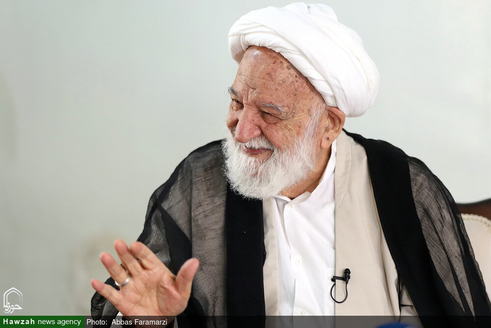 صریح و صمیمی با آیتاللّه مسعودی خمینی؛ گفتوگویی که از خواندن آن پشیمان نمیشوید