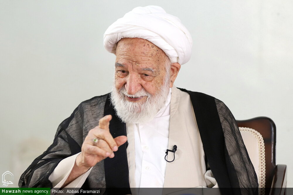 صریح و صمیمی با آیتاللّه مسعودی خمینی؛ گفتوگویی که از خواندن آن پشیمان نمیشوید
