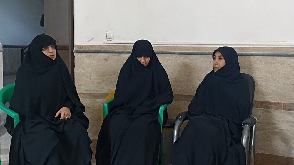حوزه علمیه خواهران و کمیته امداد در زمینههای فرهنگی اهداف مشترک زیادی دارند