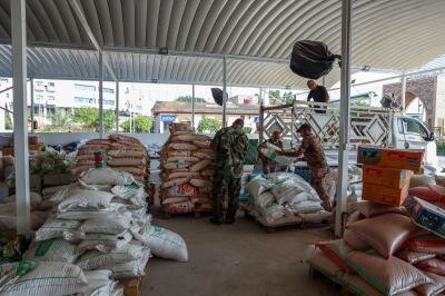 حرم حضرت عباس (ع) کی جانب سے لبنانی عوام کے لئے امدادی سرگرمیاں جاری
+تصاویر