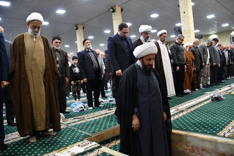 تصاویر/ اقامه نماز جمعه شهرستان خوی