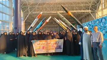 کلیپ| حضور طلاب مدرسه علمیه الزهرا (س) اراک در  اردوی راهیان پیشرفت تهران