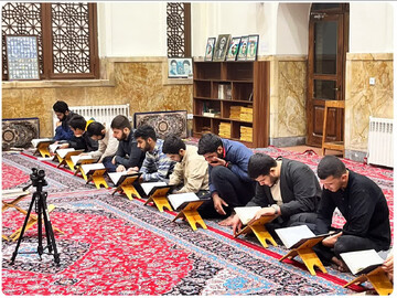 جلسه هفتگی تلاوت و تدبر در قرآن کریم شهرستان گرگان + عکس