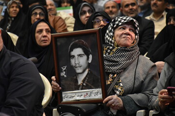 پایان یک کنگره و آغاز یک راه/ پیوند گذشته و آینده با نقطه عطف «نصف جهان»