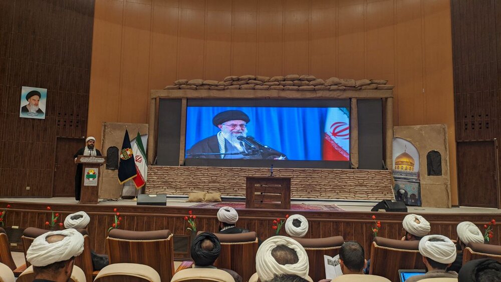 اجتماع امیربیانیها در همایش «مکتب نصرالله» / مهر سکوت بر لبان سازمان ملل!