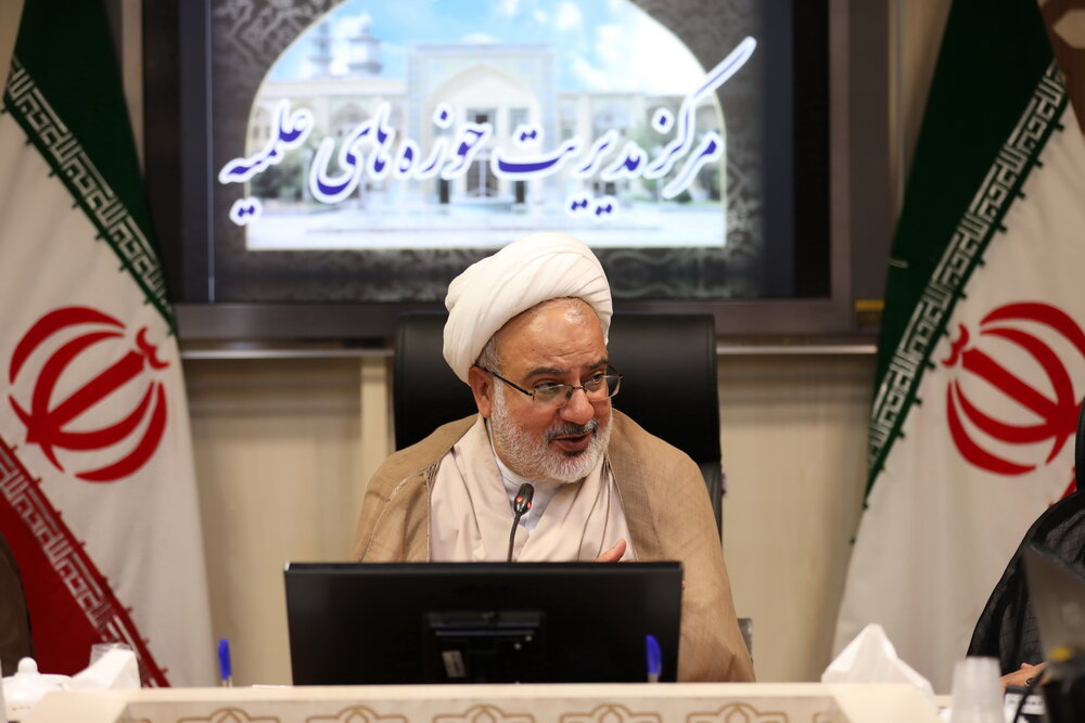سرپرست دفتر امور اجتماعی و سیاسی حوزههای علمیه معرفی شد / استوارمیمندی: انقلابی ماندن حوزه باید از درون حوزه بجوشد