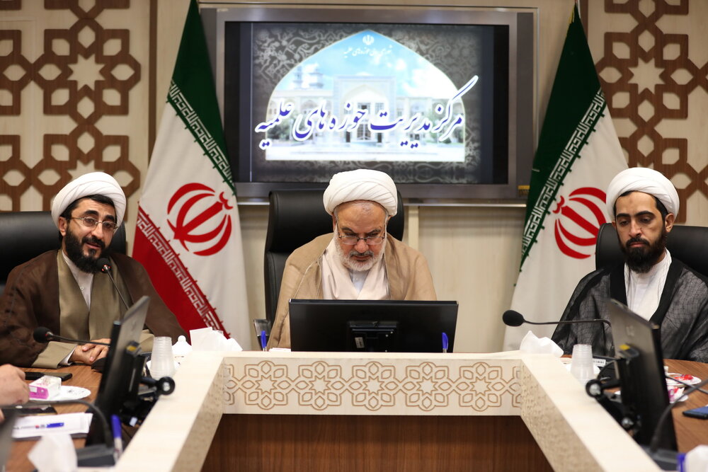 سرپرست دفتر امور اجتماعی و سیاسی حوزههای علمیه معرفی شد / استوارمیمندی: انقلابی ماندن حوزه باید از درون حوزه بجوشد