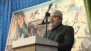 جامعه ای که سلطه استکبار را بپذیرد رنگ عزت و اقتدار را نخواهد دید