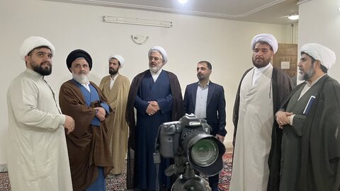 تصاویر/ بازدیدمعاون منابع انسانی و پشتیبانی حوزه های علمیه کشور از مدارس علمیه آیت الله اعتمادی کاشان