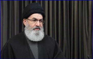 با حضرت آیت‌الله سیدمجتبی خامنه‌ای بیعت می‌کنیم