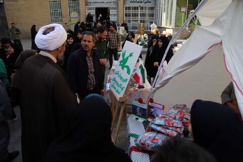 تصاویر / همایش همدلی بانوان الوند با جبهه مقاومت