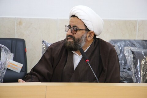 تصاویر/ نشست ماهانه مدیران مدارس علمیه اصفهان