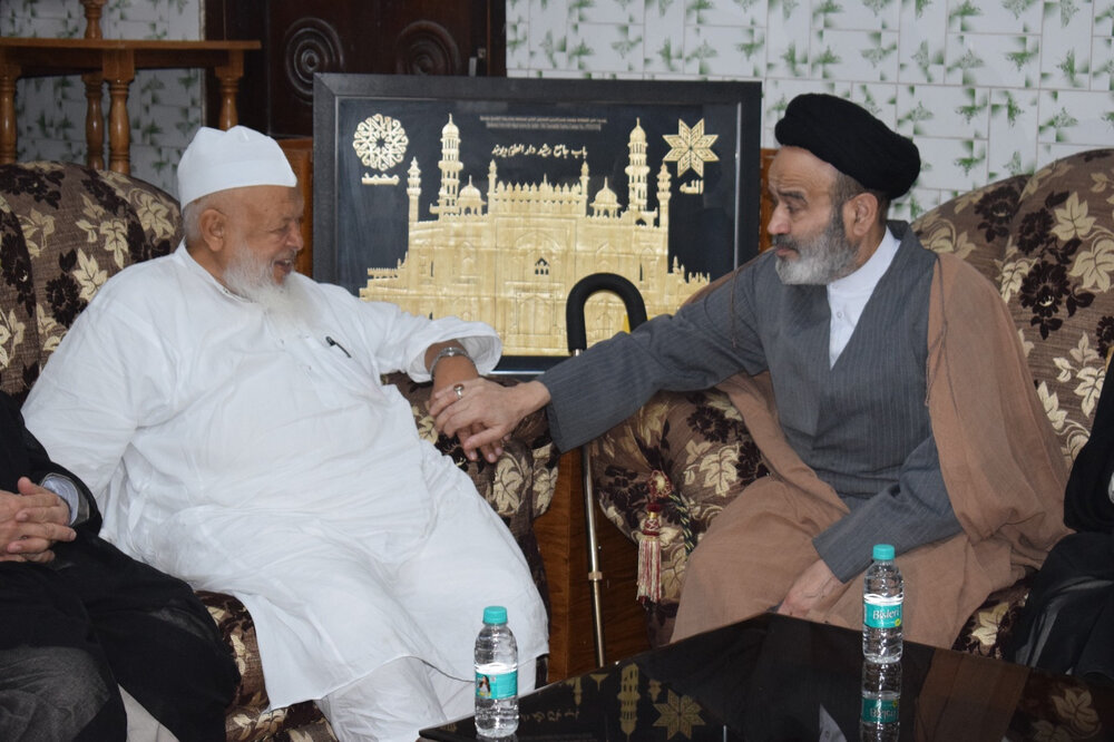 दारुल उलूम देवबंद में ईरानी विद्वानों और शोधकर्ताओं का दौरा; ईरान धार्मिक हिंसा का समर्थक नहीं है, वह वैश्विक भाईचारा चाहता है
