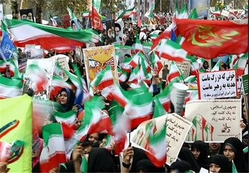 ۹ دی نشان داد ملت ایران هرگز تسلیم فشارها و فتنه­ ها نخواهند شد